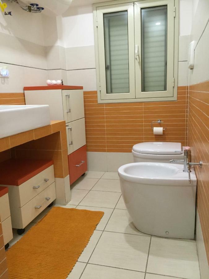 圣泰雷萨迪里瓦Attico Delle Pomelie公寓 外观 照片